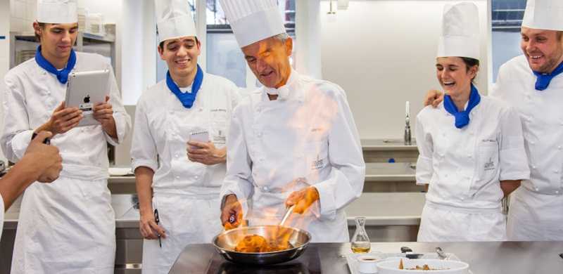 Culinary Arts Academy Switzerland-Industria-Ospitalității