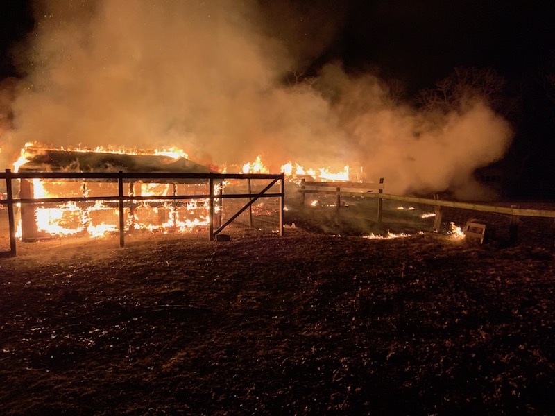 incendiu ferma