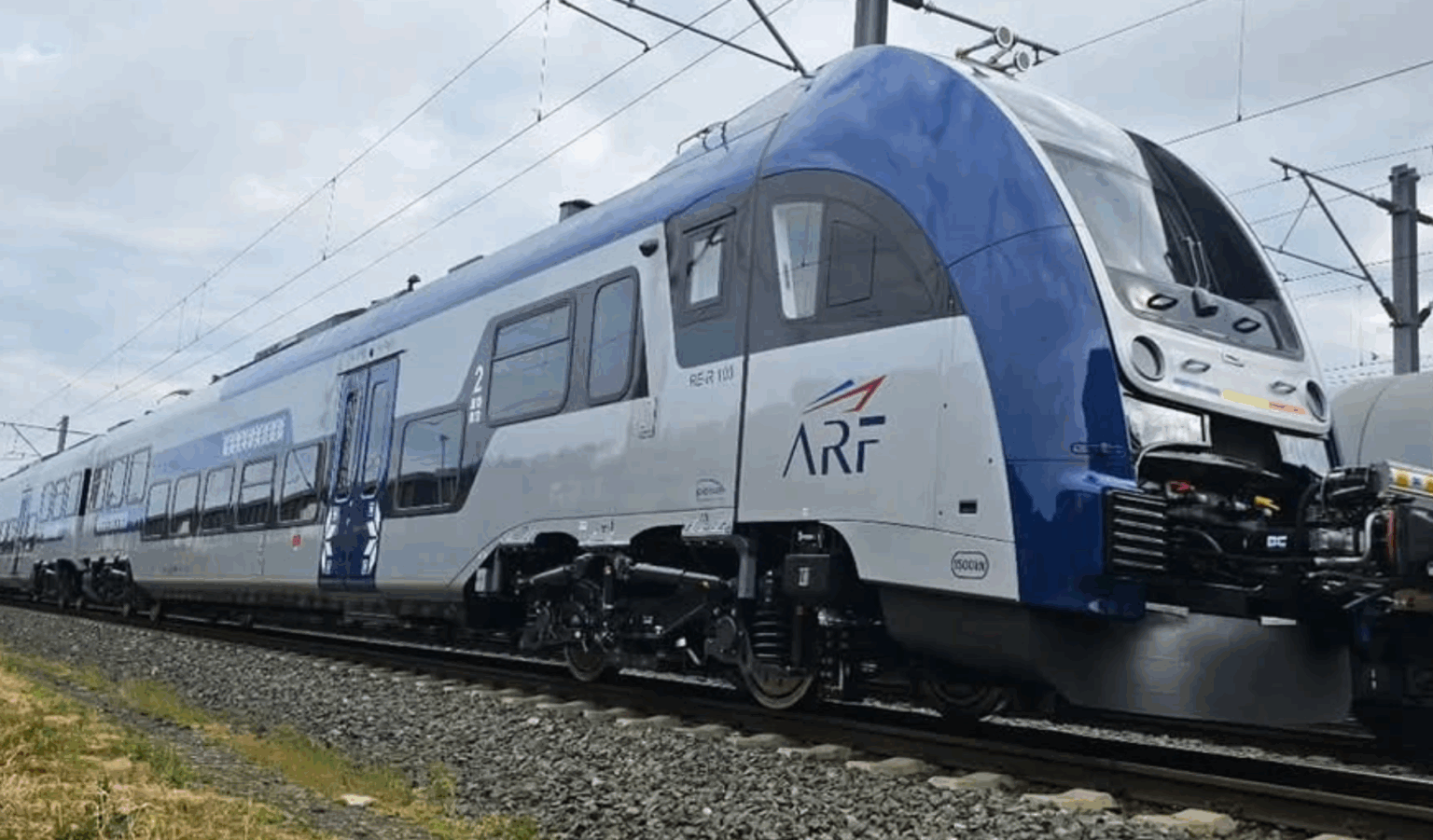 tren electric regional PESA 655-5