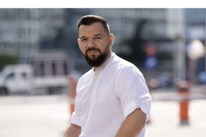 Sorin-Adrian Dochian, Country Manager, Compari.ro